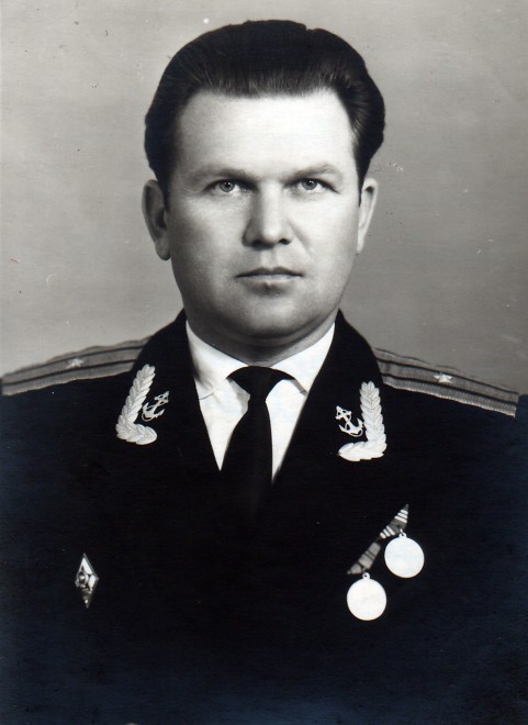 Захарченко Андрей Макарович старший лейтенант